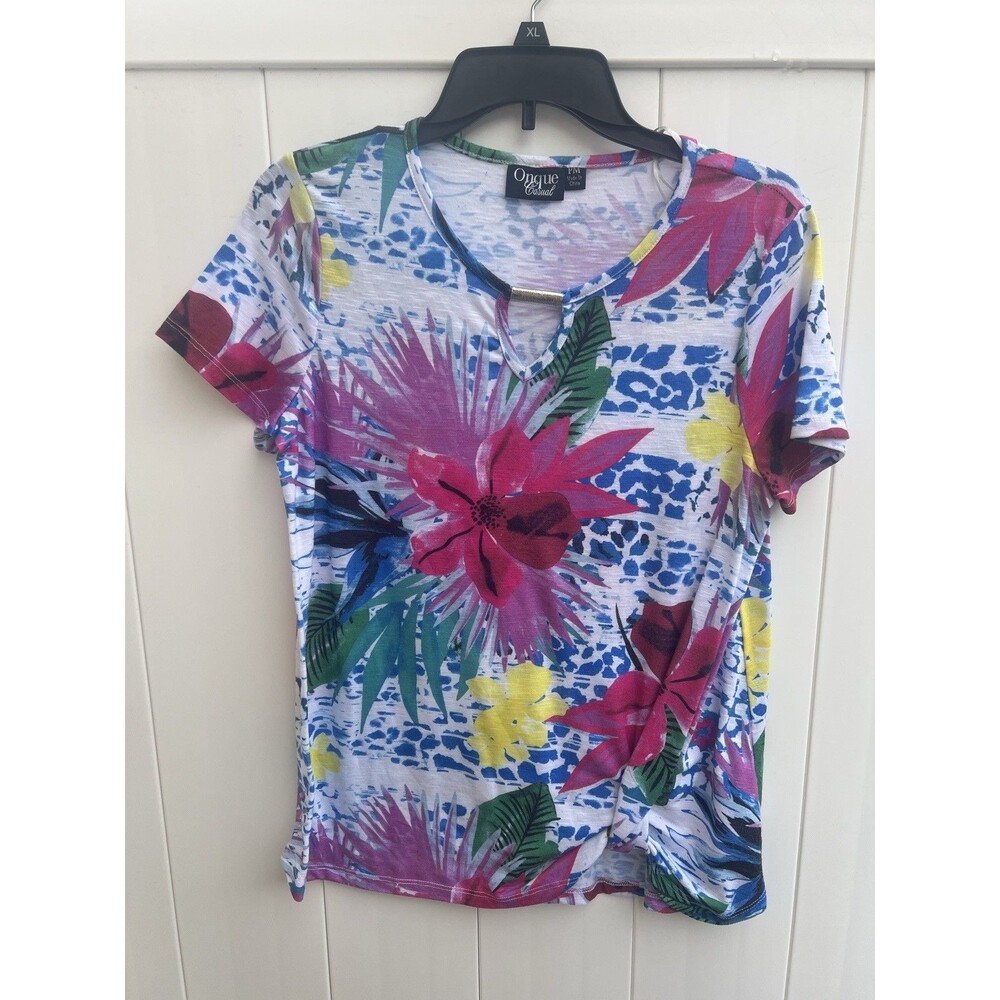 Onque casuals Womens Short Sleeve T-Shirt Size PM Floral Colorful Polyester